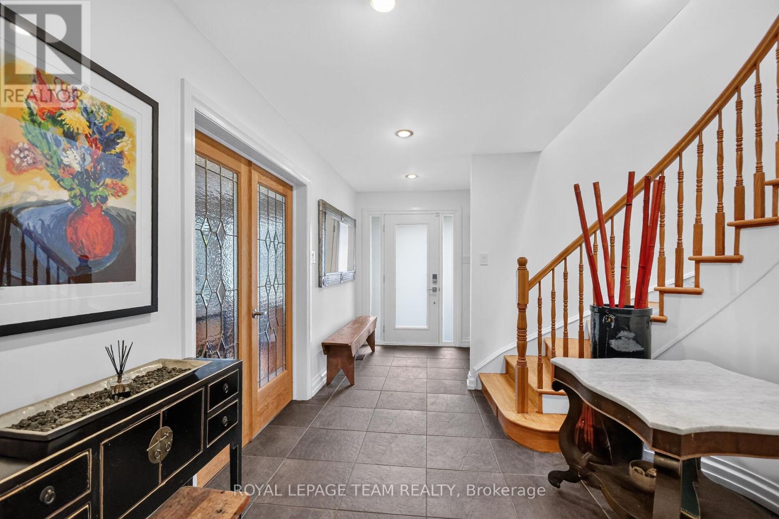 22 Lynhurst Avenue, Ottawa, Ontario  K1V 9W7 - Photo 6 - X13461110