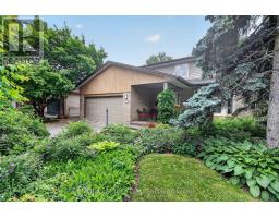 22 LYNHURST AVENUE, Ottawa, Ontario