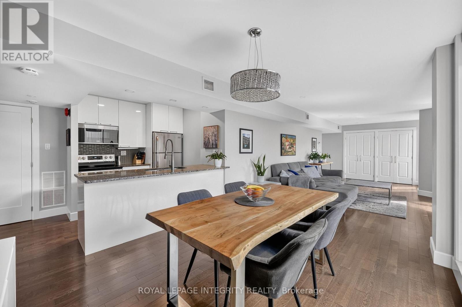 Ph1 - 18 Nepean Street, Ottawa, Ontario  K2P 2L2 - Photo 15 - X13461196