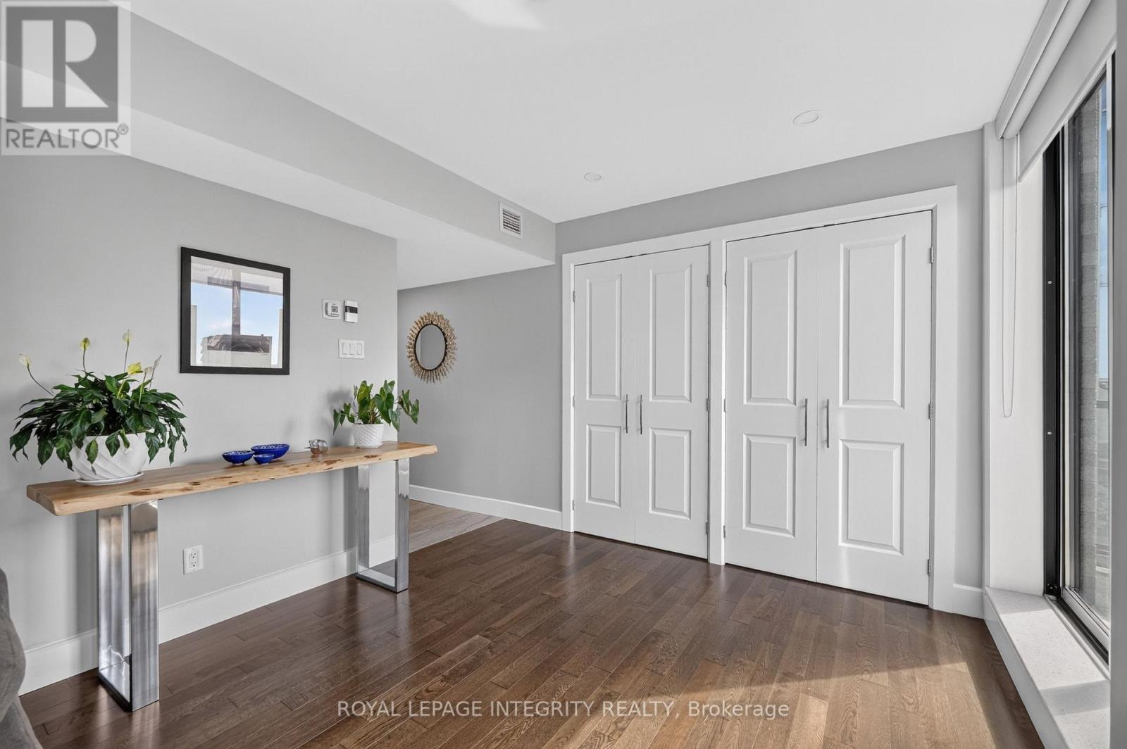 Ph1 - 18 Nepean Street, Ottawa, Ontario  K2P 2L2 - Photo 9 - X13461196
