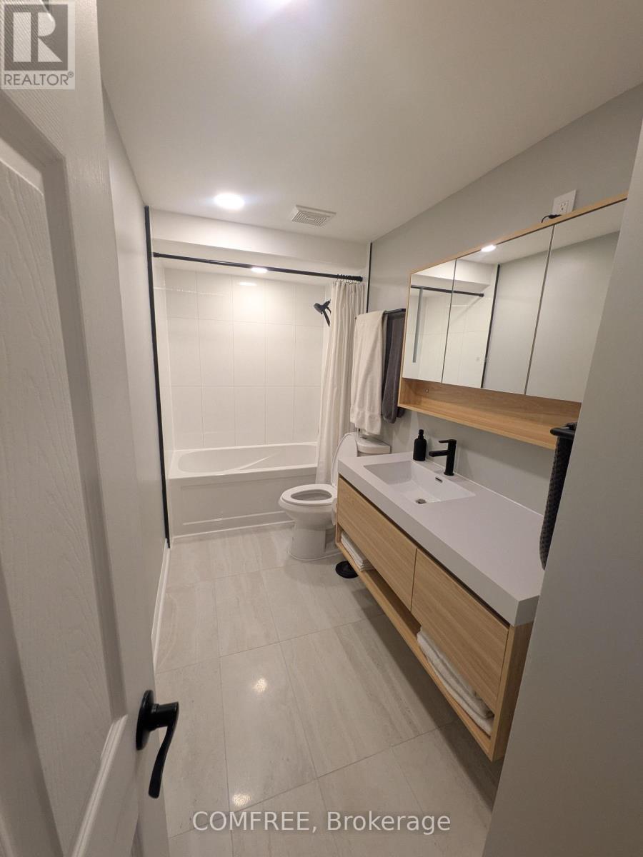 8b Forester Crescent, Ottawa, Ontario  K2H 8X9 - Photo 10 - X13461224