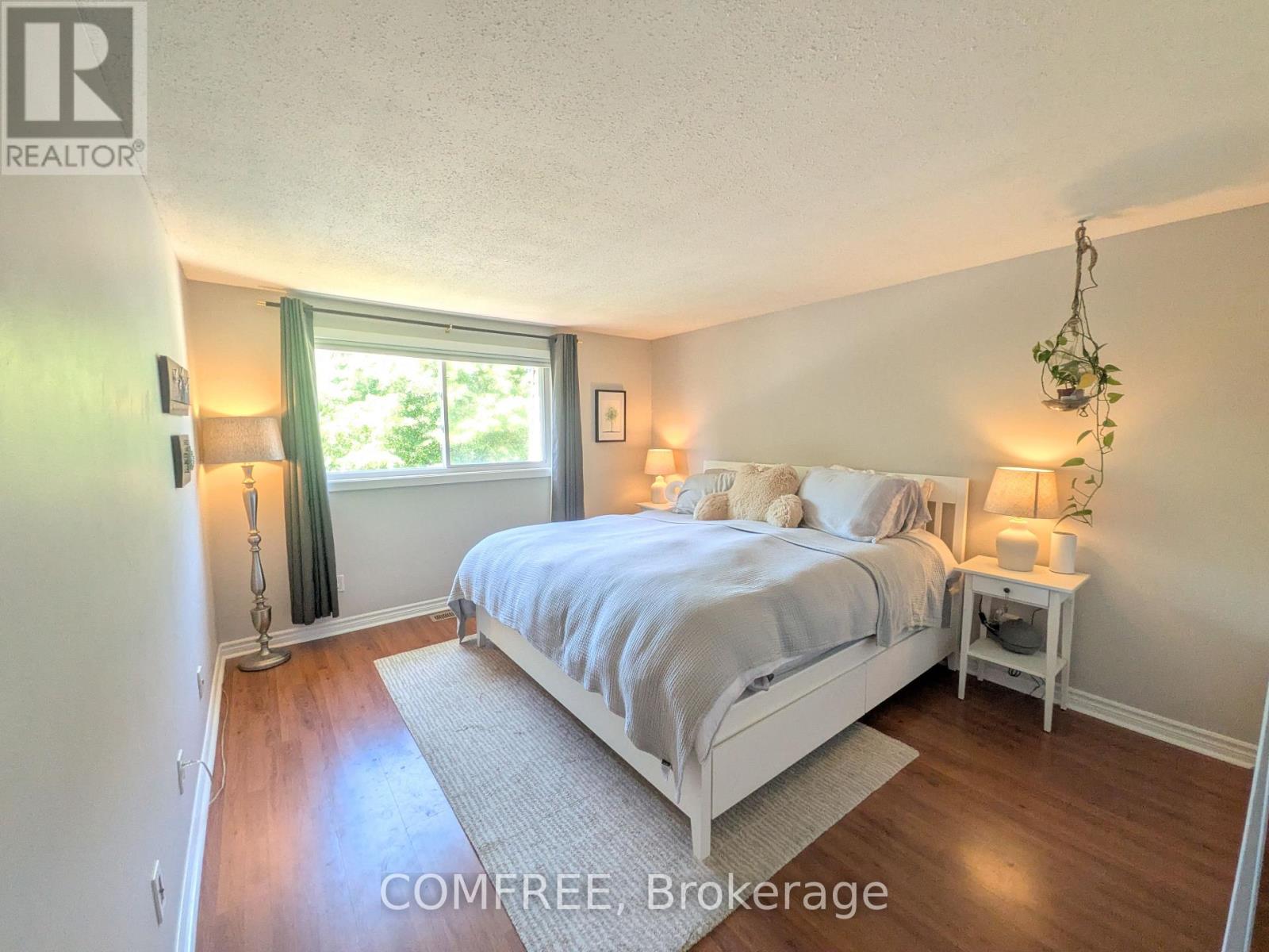 8b Forester Crescent, Ottawa, Ontario  K2H 8X9 - Photo 9 - X13461224