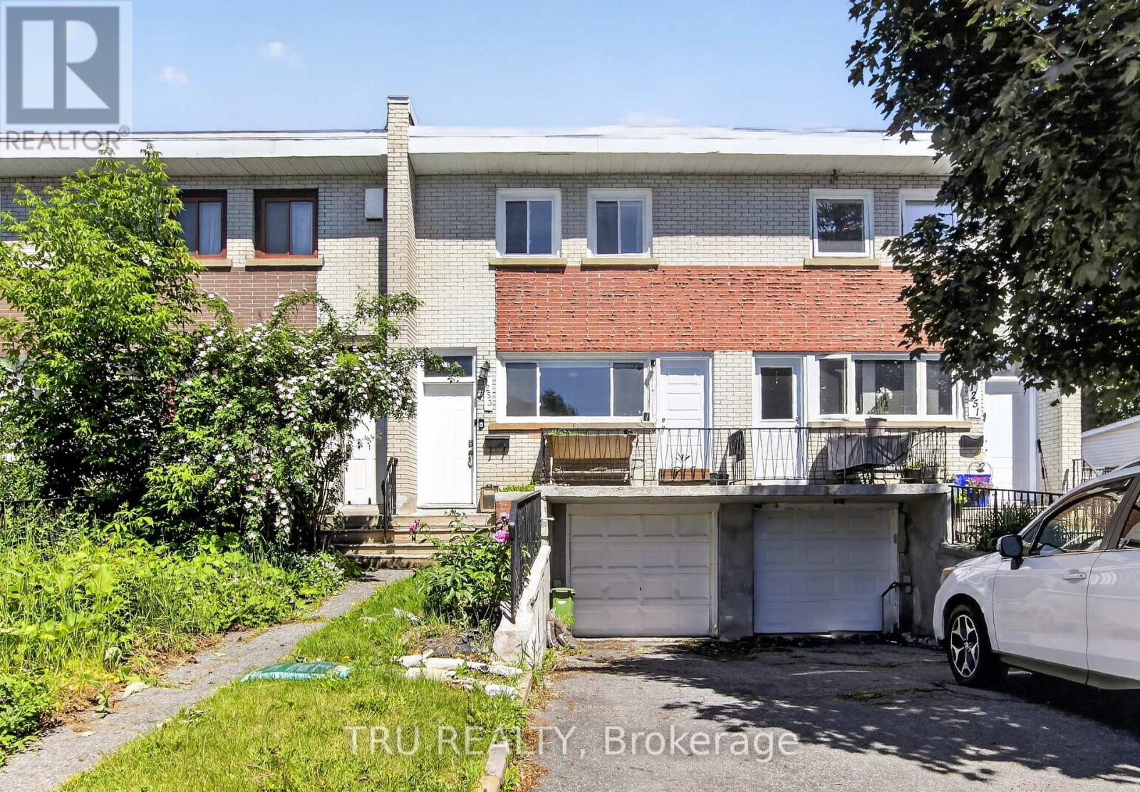 1253 Emperor Avenue, Ottawa, Ontario  K1Z 8C4 - Photo 3 - X13461228
