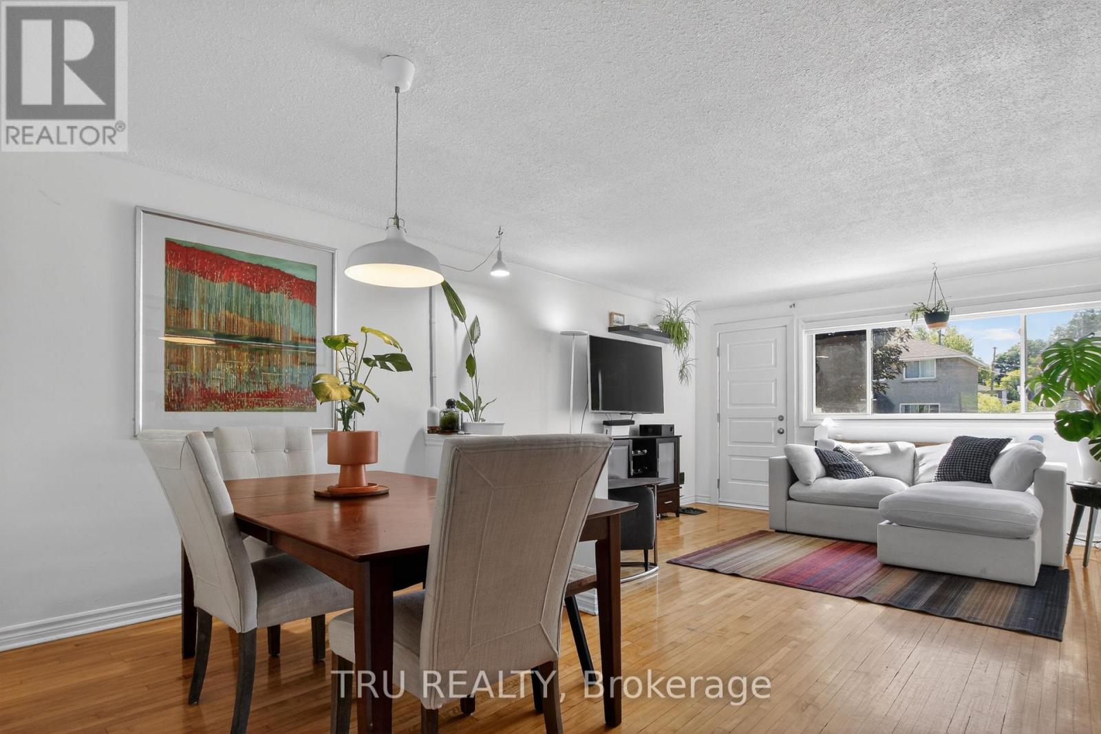 1253 Emperor Avenue, Ottawa, Ontario  K1Z 8C4 - Photo 8 - X13461228