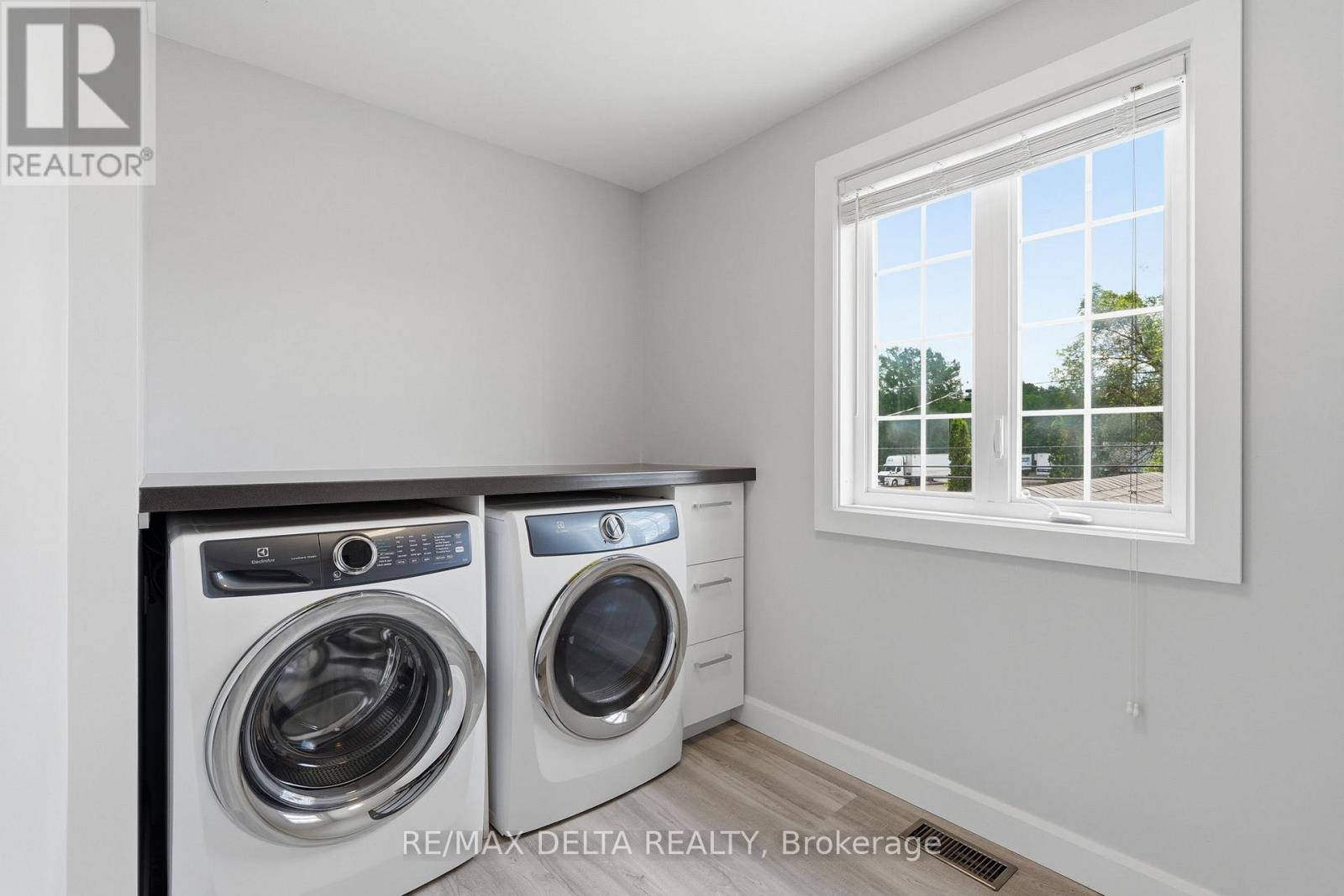 1791 Queensdale Avenue, Ottawa, Ontario  K1T 1J7 - Photo 28 - X13461268