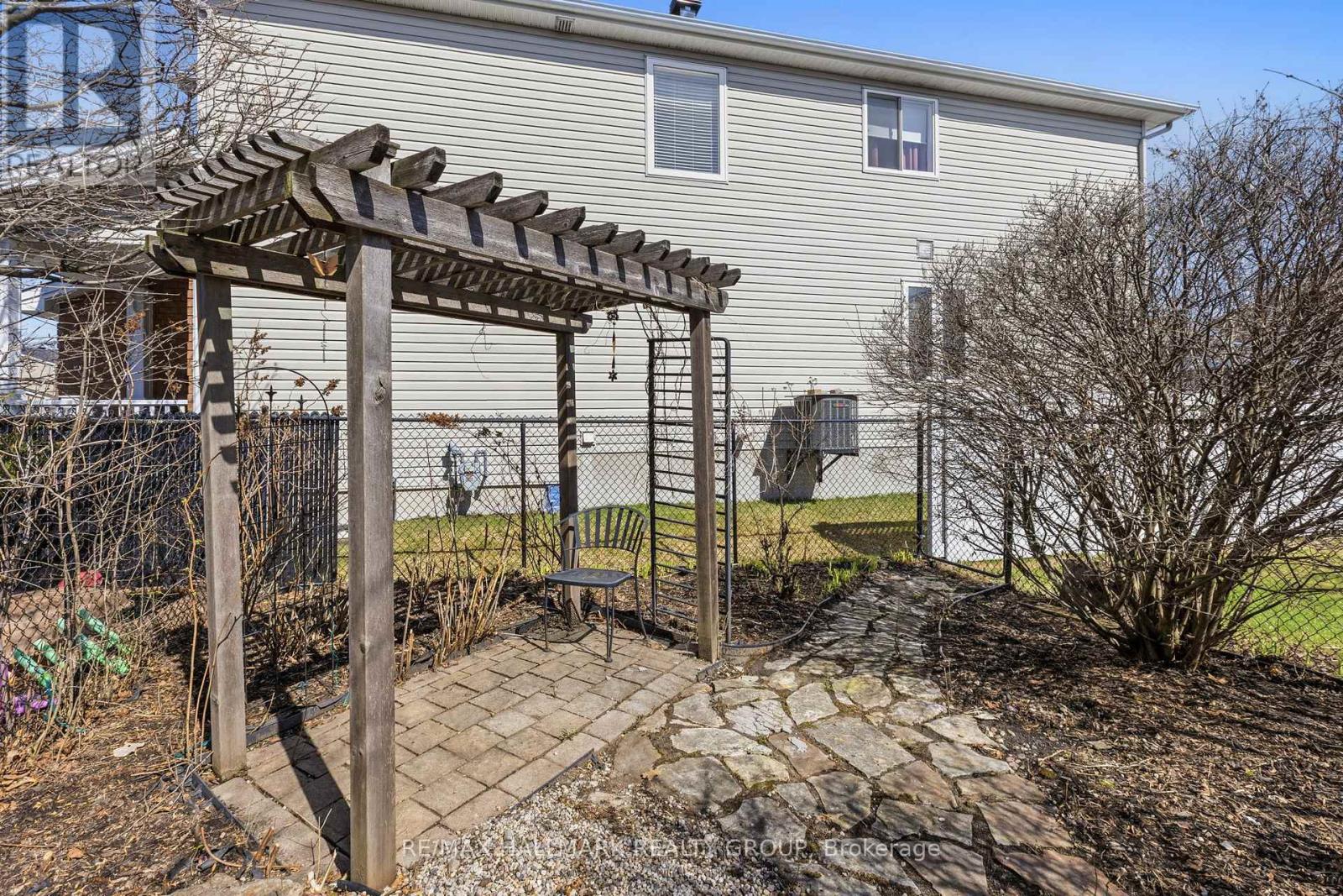 988 Lucille Way, Ottawa, Ontario  K4A 4J2 - Photo 30 - X13461528