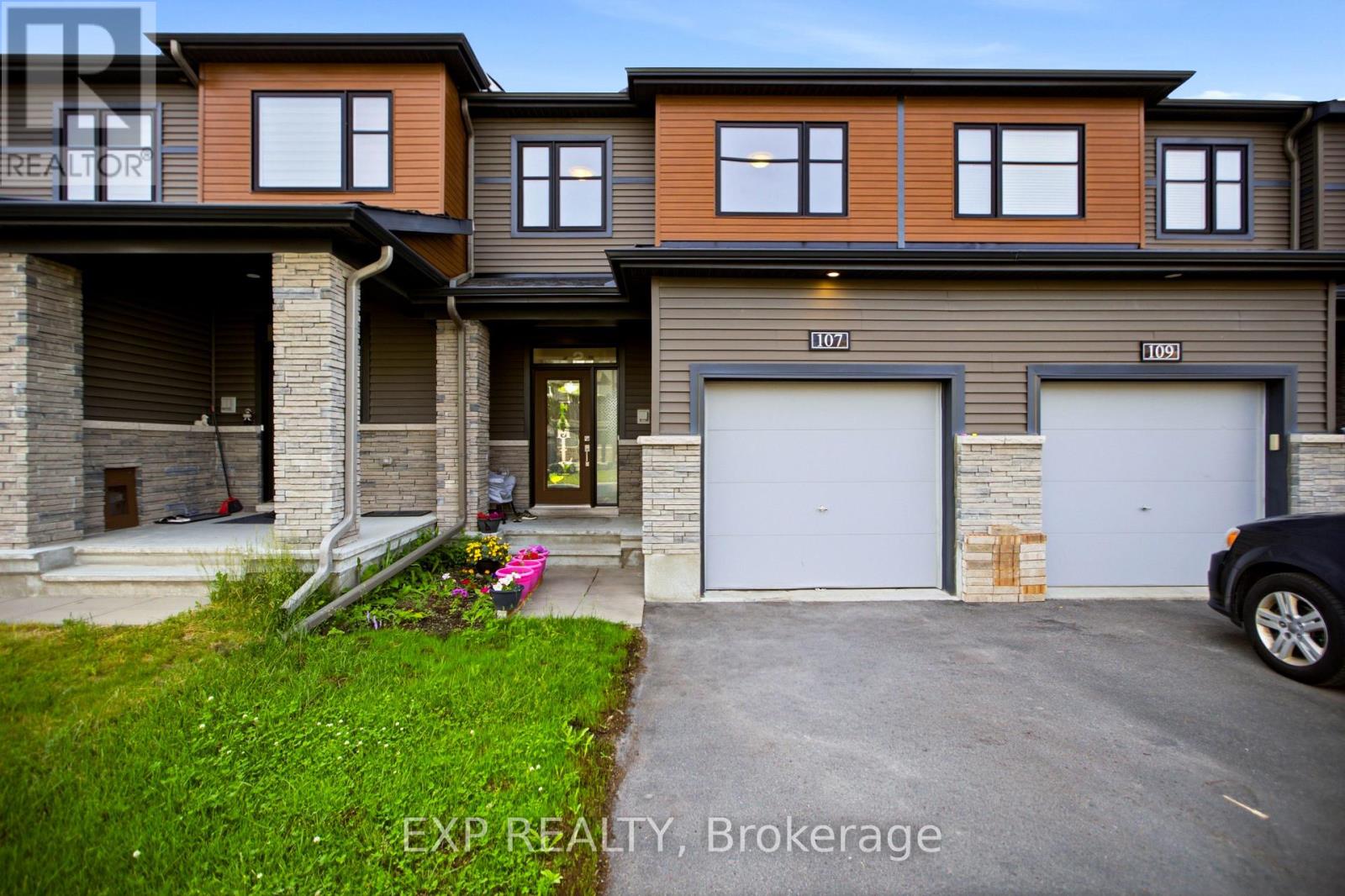 107 Teelin Circle, Ottawa, Ontario  K2J 6T8 - Photo 1 - X13461548