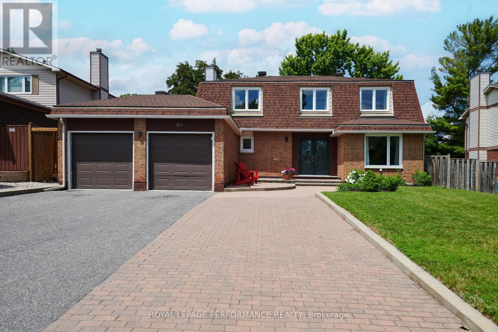 69 Hawk Crescent, Ottawa, Ontario  K1V 9G8 - Photo 2 - X13461734