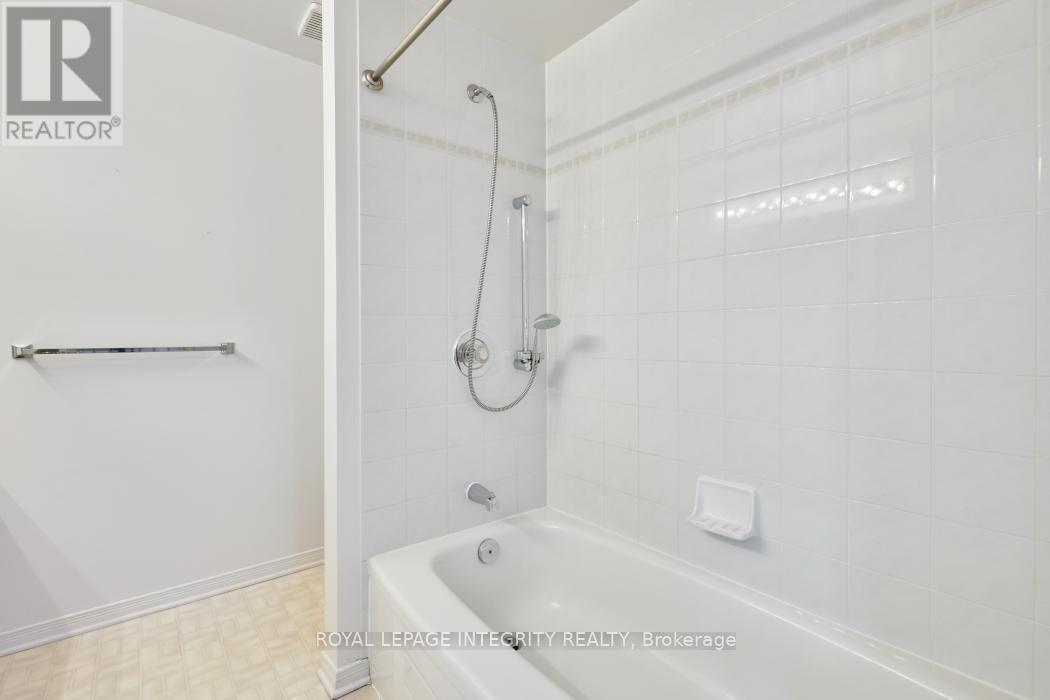 6176 Oak Meadows Drive Drive, Ottawa, Ontario  K1C 7G8 - Photo 26 - X13461836