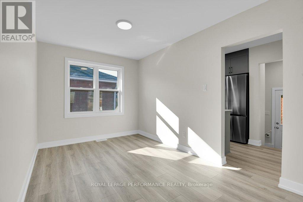 624 Clarke Avenue, Ottawa, Ontario  K1K 0Y7 - Photo 10 - X13461858