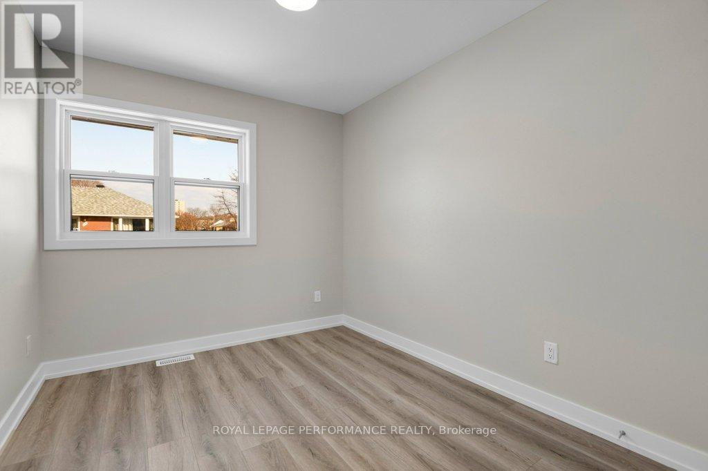 624 Clarke Avenue, Ottawa, Ontario  K1K 0Y7 - Photo 18 - X13461858