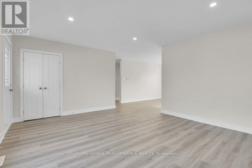 624 Clarke Avenue, Ottawa, Ontario  K1K 0Y7 - Photo 6 - X13461858
