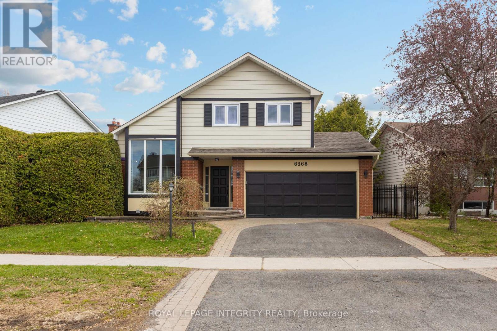6368 Viseneau Drive, Ottawa, Ontario  K1C 2J2 - Photo 1 - X13461914