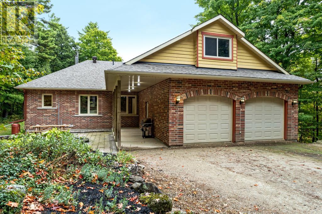 139 Sheil Drive, Drummond/north Elmsley, Ontario  K7H 0G7 - Photo 2 - X13461982
