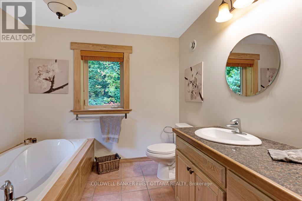 139 Sheil Drive, Drummond/north Elmsley, Ontario  K7H 0G7 - Photo 20 - X13461982