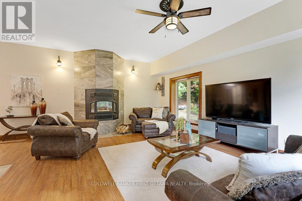 139 Sheil Drive, Drummond/north Elmsley, Ontario  K7H 0G7 - Photo 7 - X13461982