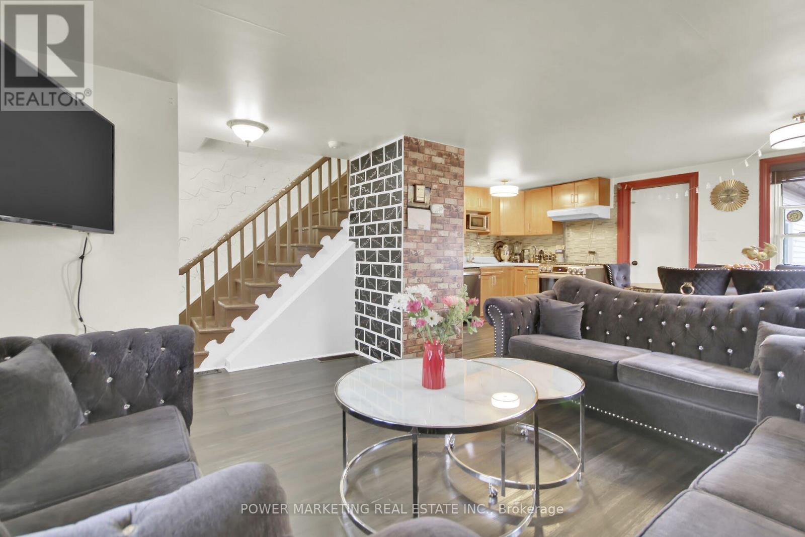 78 Ormond Street, Brockville, Ontario  K6V 2K6 - Photo 11 - X13462012