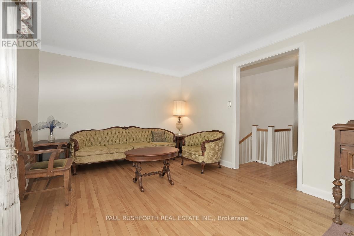 1075 Secord Avenue, Ottawa, Ontario  K1H 8C7 - Photo 7 - X13462068