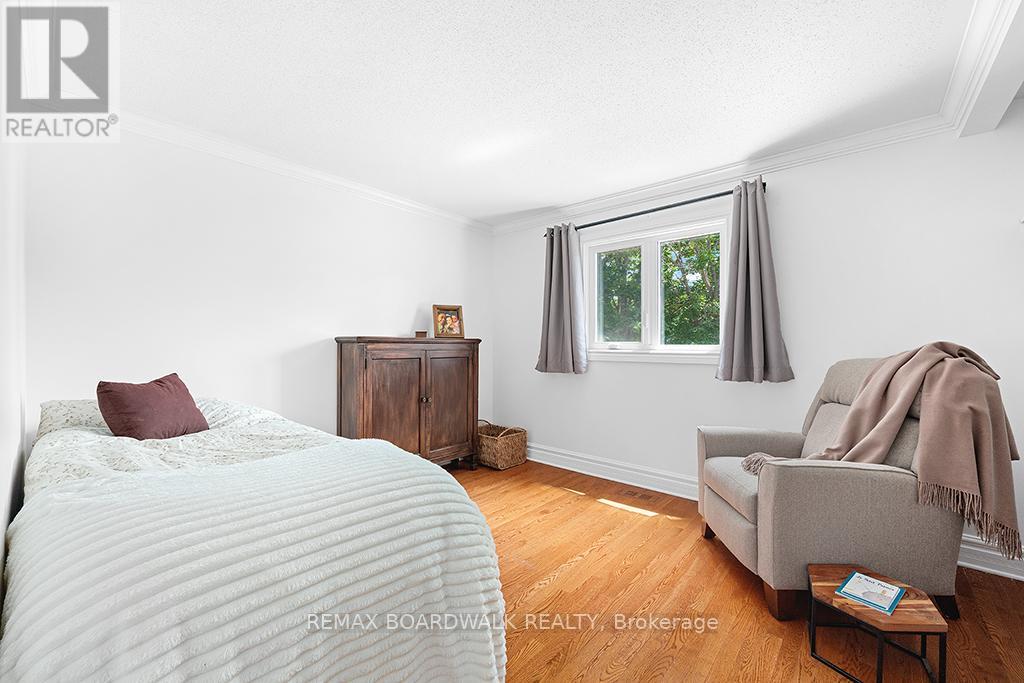 1560 Montcerf Court, Ottawa, Ontario  K1C 4Z4 - Photo 19 - X13462108