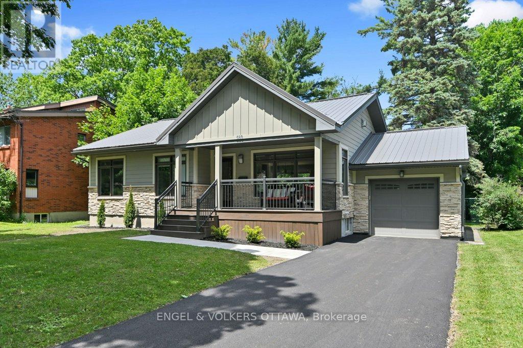 580 Thessaly Circle, Ottawa, Ontario  K1H 5W5 - Photo 1 - X13462258