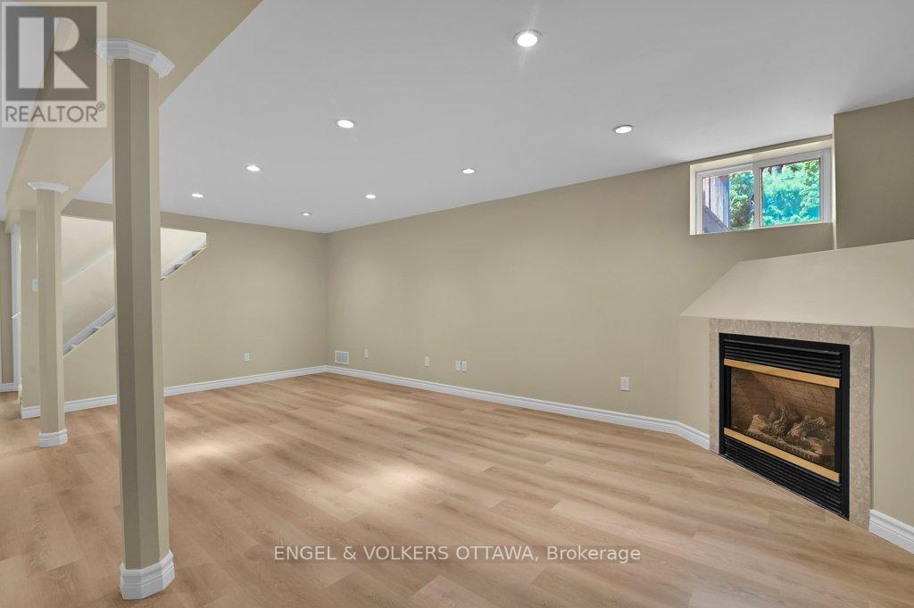 580 Thessaly Circle, Ottawa, Ontario  K1H 5W5 - Photo 27 - X13462258