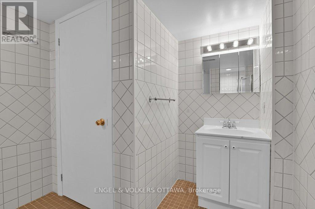 580 Thessaly Circle, Ottawa, Ontario  K1H 5W5 - Photo 31 - X13462258