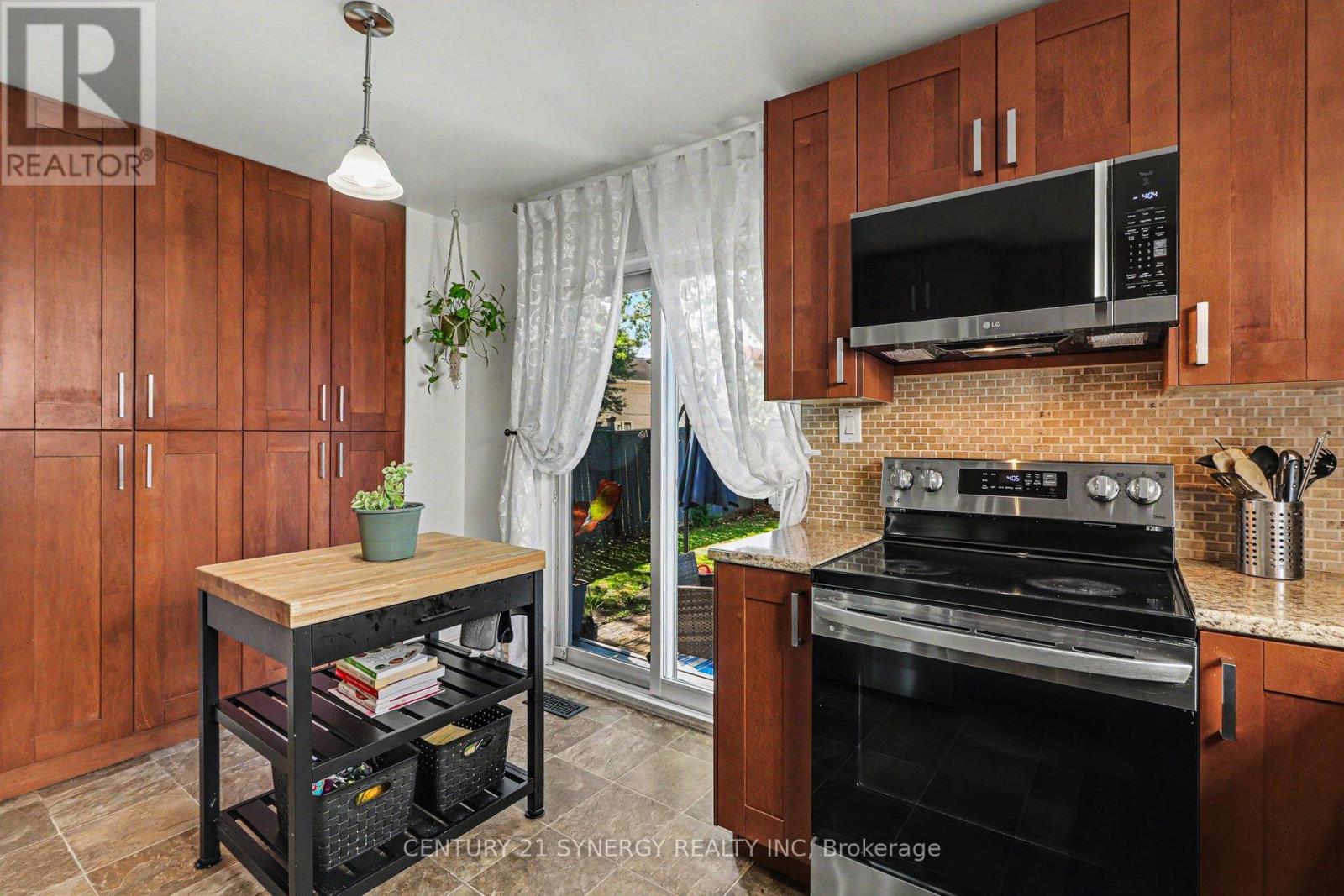1082 Taffy Lane, Ottawa, Ontario  K1C 1Y5 - Photo 14 - X13462300