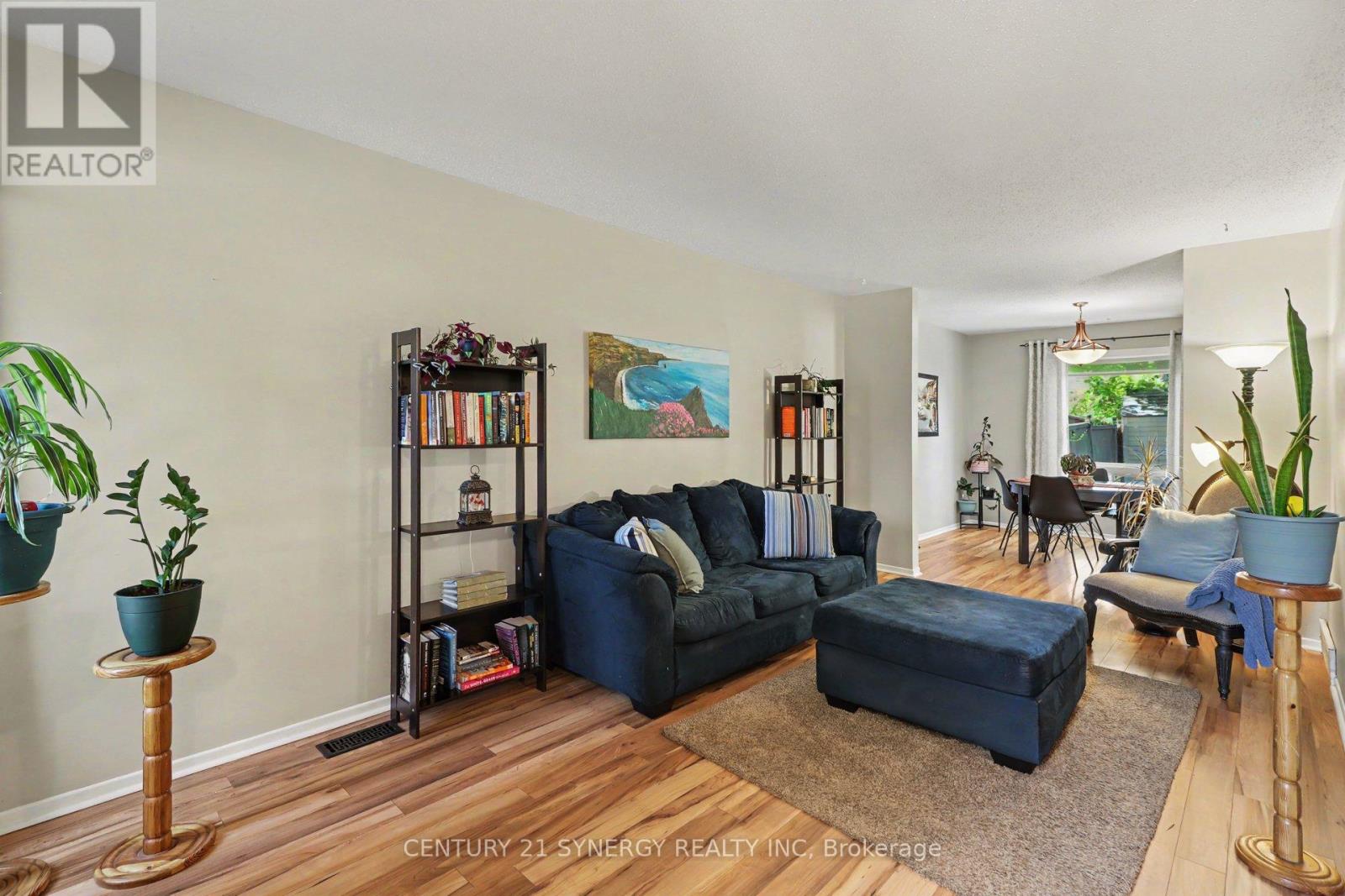 1082 Taffy Lane, Ottawa, Ontario  K1C 1Y5 - Photo 7 - X13462300