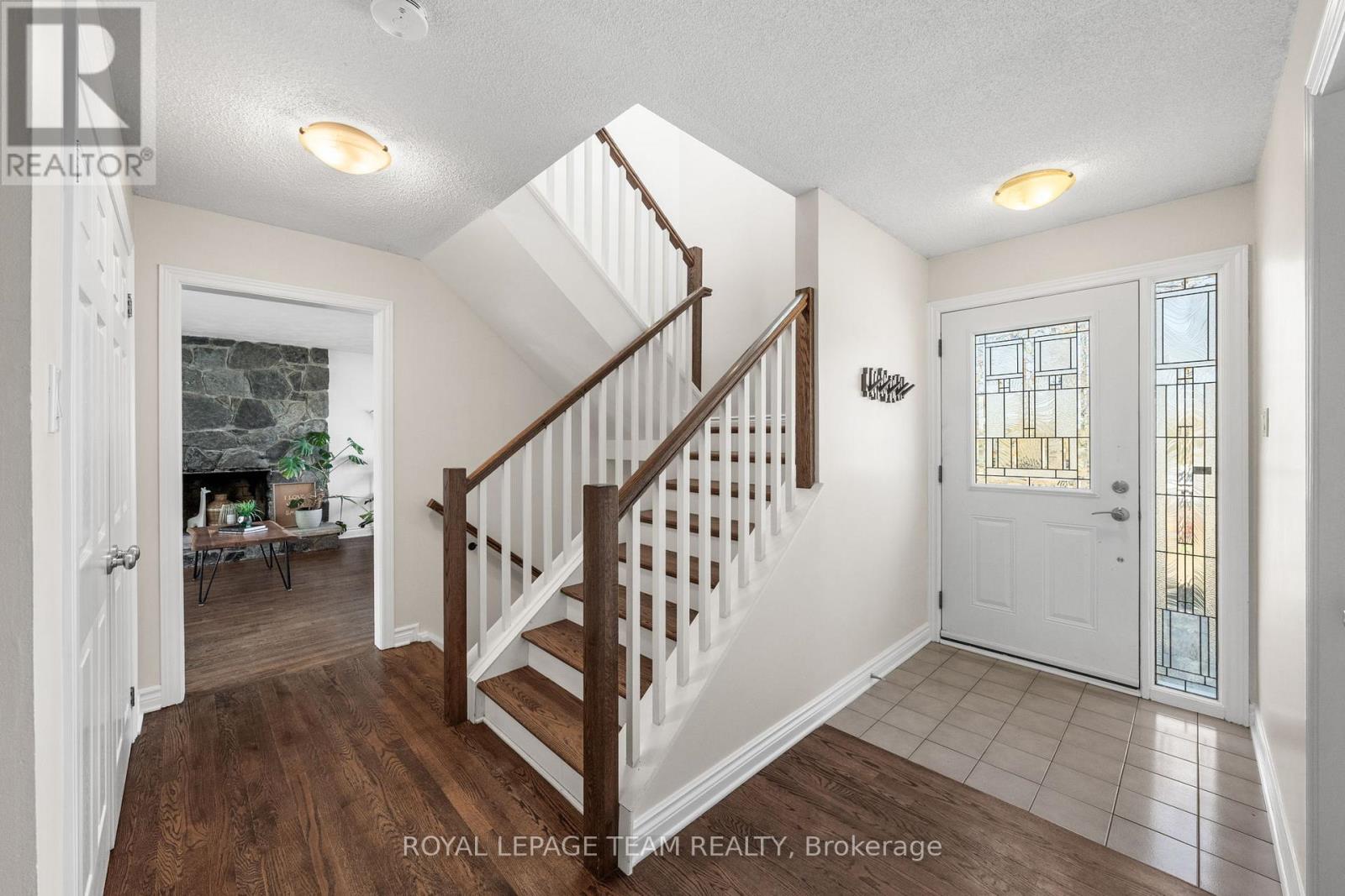 1081 Boucher Crescent, Ottawa, Ontario  K4M 1B3 - Photo 5 - X13462374