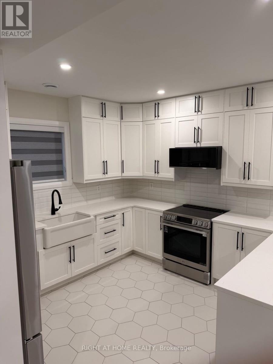 15 Bell Street N, Ottawa, Ontario  K1R 7C5 - Photo 4 - X13462378
