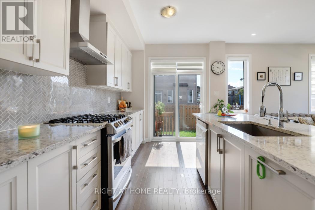 900 Serrano Street, Ottawa, Ontario  K4A 5L3 - Photo 14 - X13462392