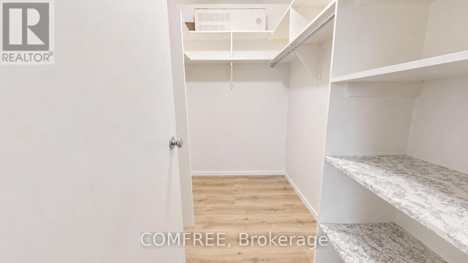 214 - 270 Brittany Drive, Ottawa, Ontario  K1K 4M3 - Photo 10 - X13462418