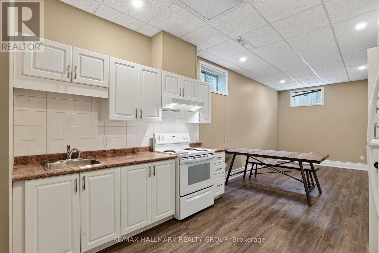 3809 Alderwood Street, Ottawa, Ontario  K1T 3R3 - Photo 34 - X13462498