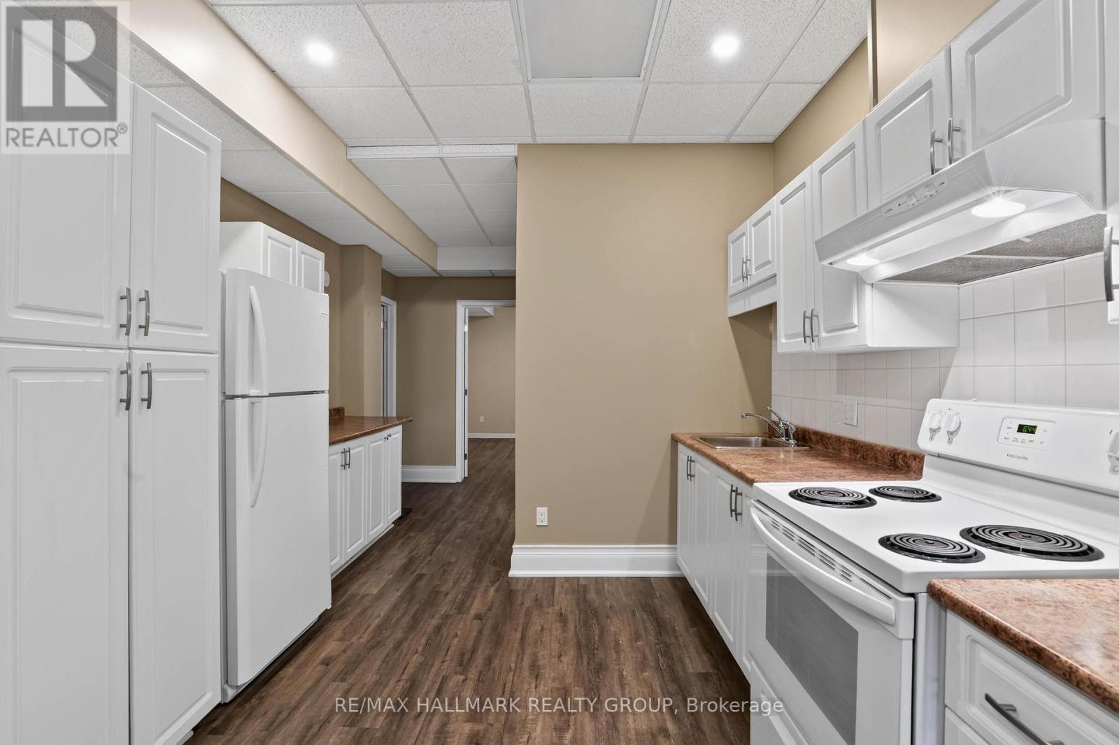 3809 Alderwood Street, Ottawa, Ontario  K1T 3R3 - Photo 35 - X13462498