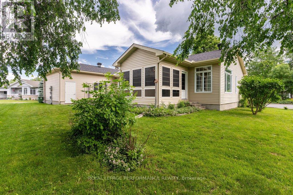997 Ada Barrington Private, Ottawa, Ontario  K4P 0A7 - Photo 42 - X13462640