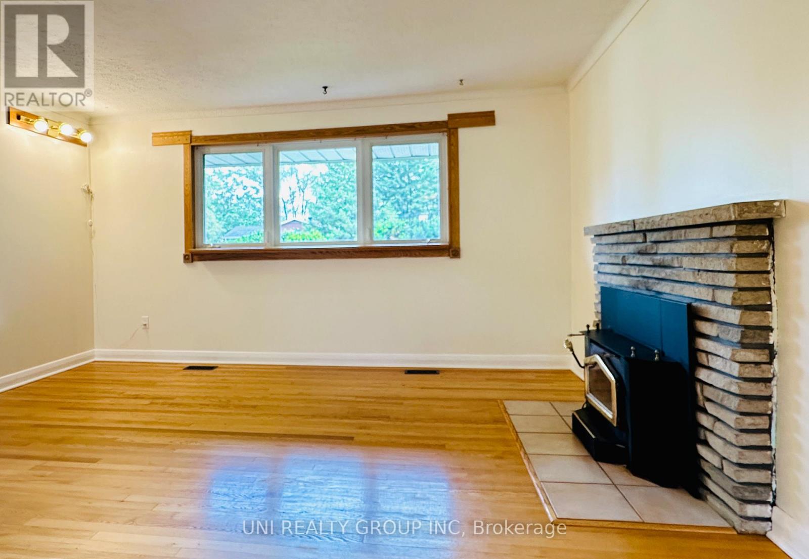 77 Meadowlands Drive, Ottawa, Ontario  K2G 2R9 - Photo 14 - X13462740