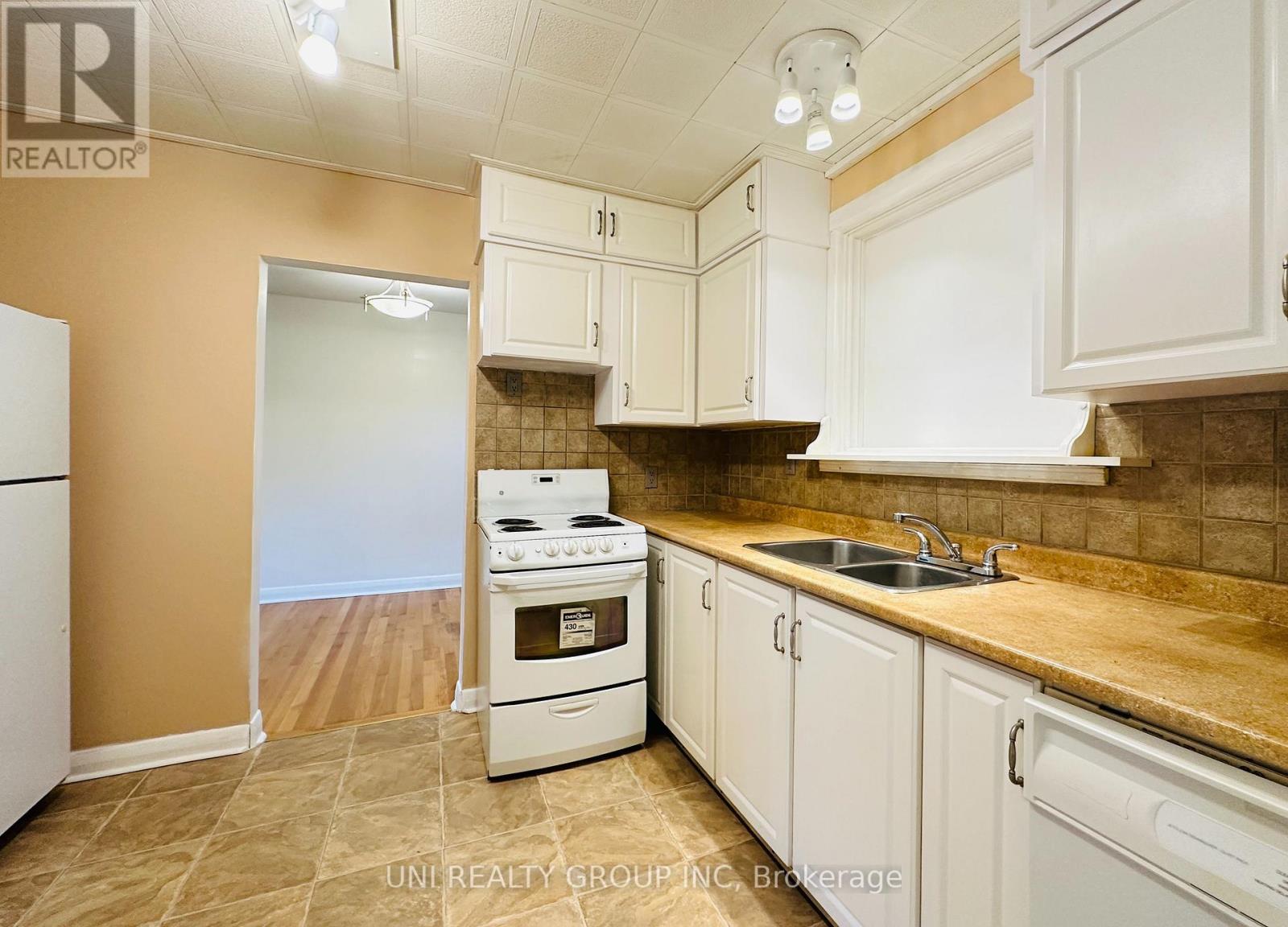77 Meadowlands Drive, Ottawa, Ontario  K2G 2R9 - Photo 19 - X13462740