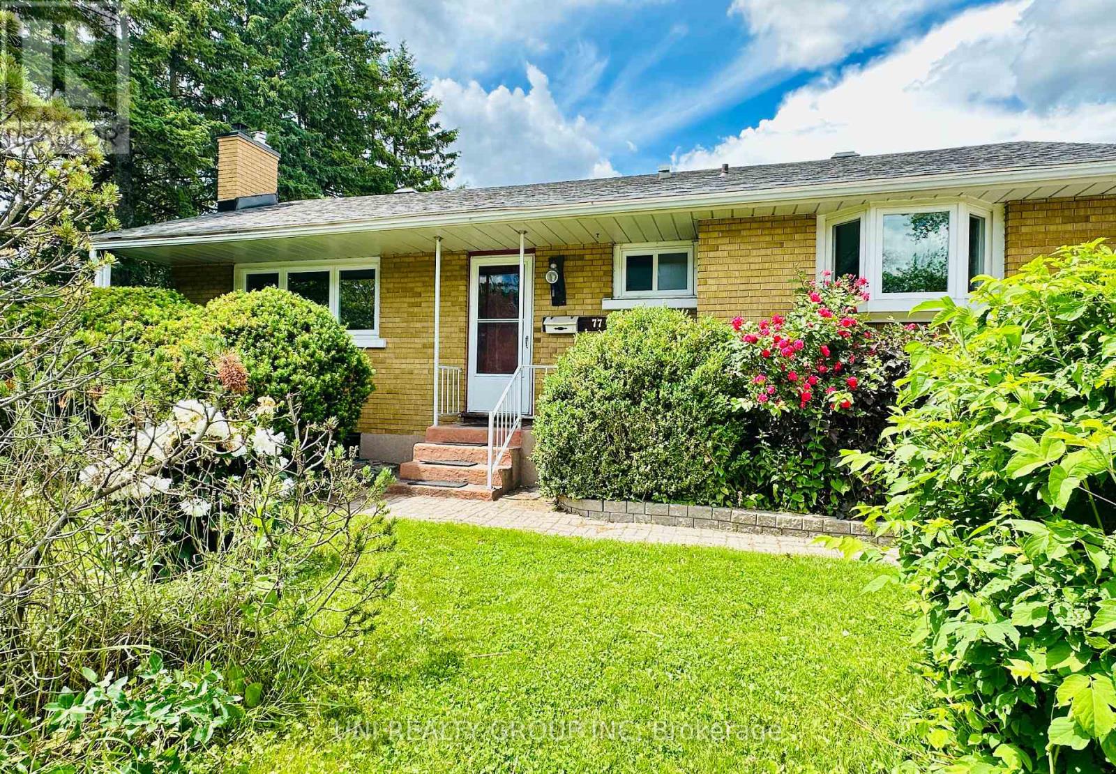 77 Meadowlands Drive, Ottawa, Ontario  K2G 2R9 - Photo 3 - X13462740