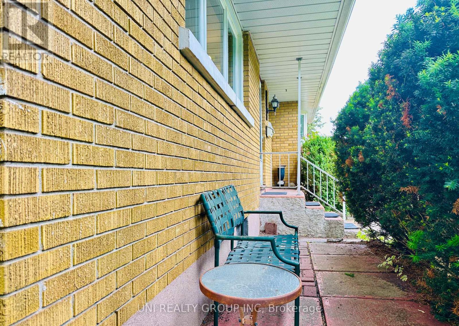 77 Meadowlands Drive, Ottawa, Ontario  K2G 2R9 - Photo 7 - X13462740