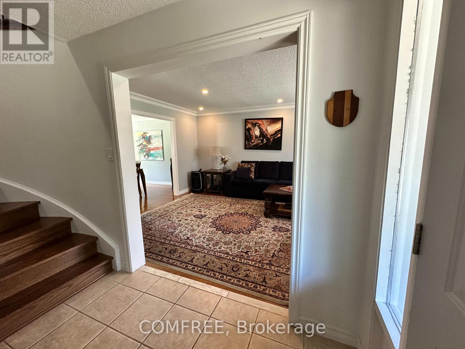 46 William Street, East Gwillimbury, Ontario  L0G 1V0 - Photo 15 - N13463064