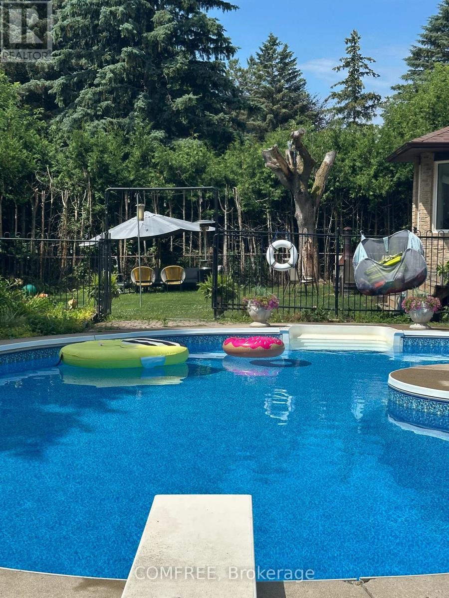 46 William Street, East Gwillimbury, Ontario  L0G 1V0 - Photo 6 - N13463064