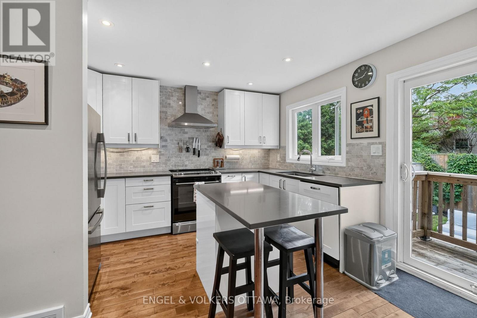 258 Carillon Street, Ottawa, Ontario  K1L 5X6 - Photo 6 - X13462788