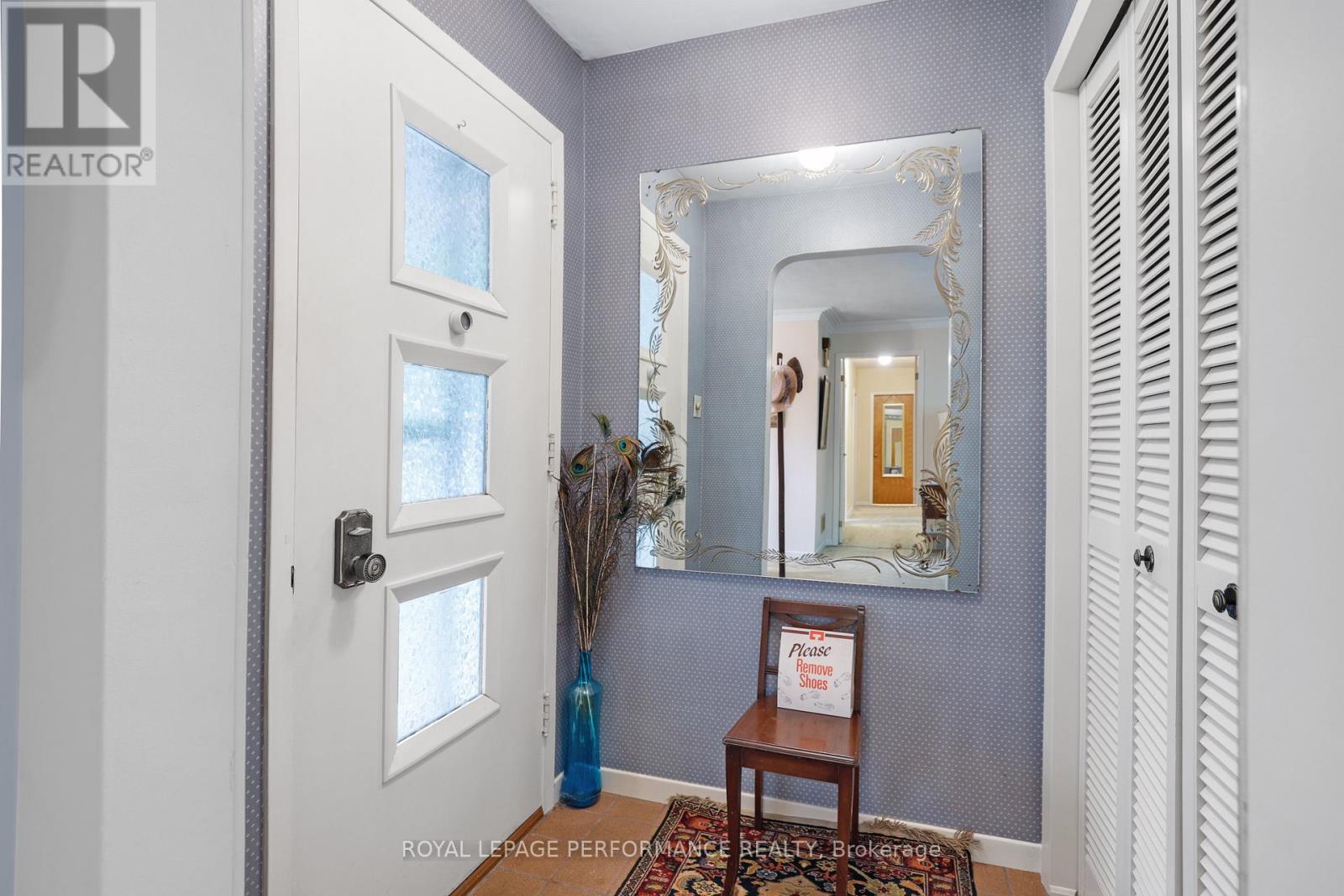 2061 Fairbanks Avenue, Ottawa, Ontario  K1H 5Y9 - Photo 5 - X13462794