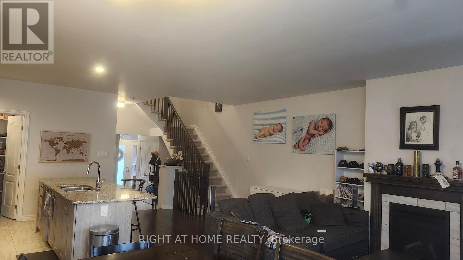 607 Egret Way, Ottawa, Ontario  K2J 6K9 - Photo 4 - X13462884