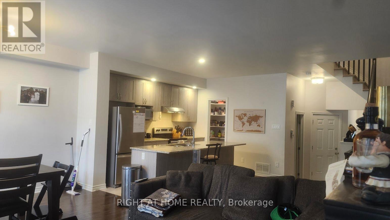 607 Egret Way, Ottawa, Ontario  K2J 6K9 - Photo 5 - X13462884