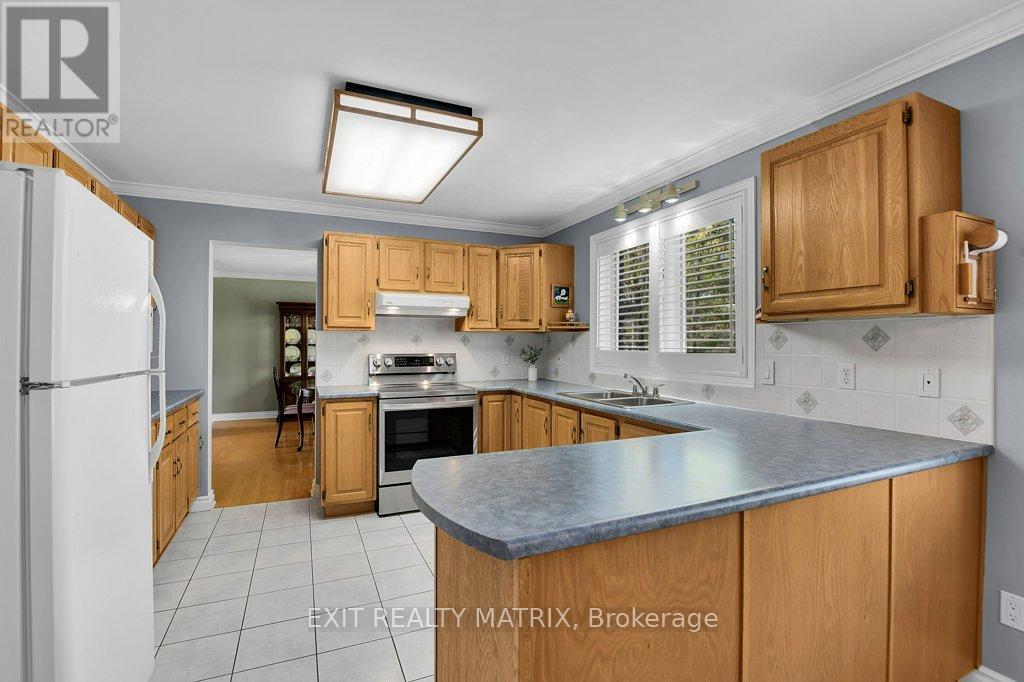 1340 Cuthbert Way, Ottawa, Ontario  K4P 1A4 - Photo 11 - X13462908