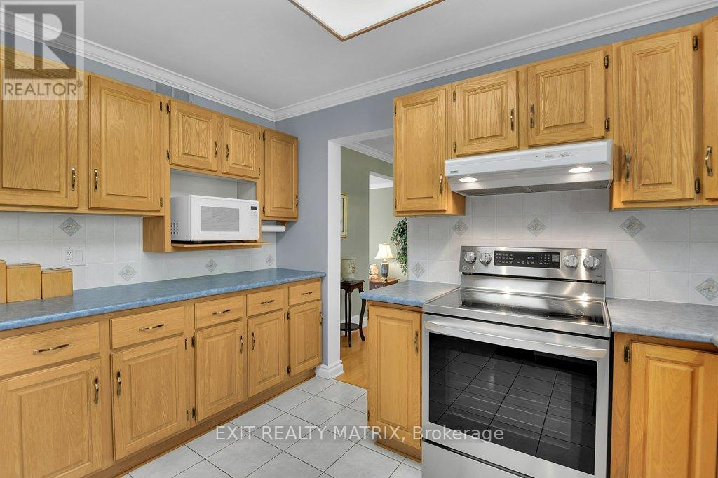 1340 Cuthbert Way, Ottawa, Ontario  K4P 1A4 - Photo 13 - X13462908