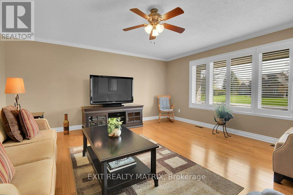 1340 Cuthbert Way, Ottawa, Ontario  K4P 1A4 - Photo 15 - X13462908