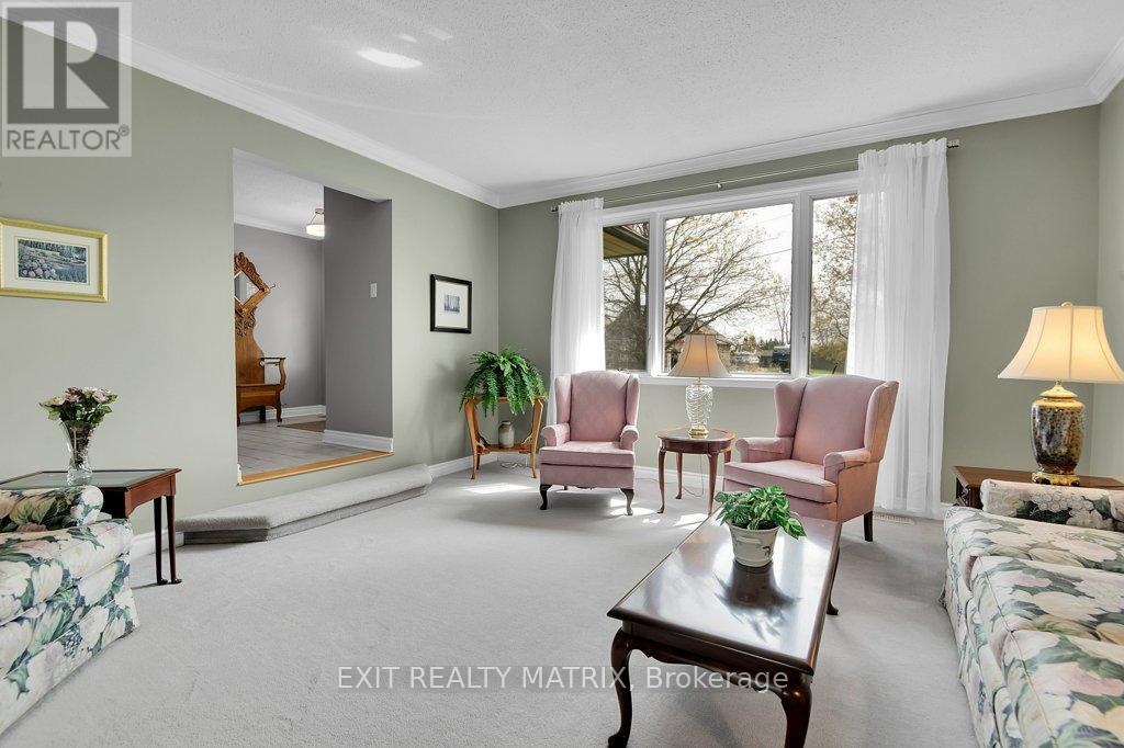 1340 Cuthbert Way, Ottawa, Ontario  K4P 1A4 - Photo 7 - X13462908