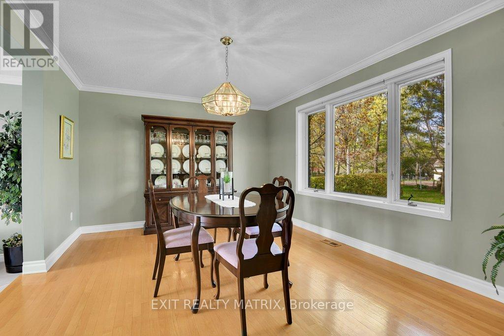 1340 Cuthbert Way, Ottawa, Ontario  K4P 1A4 - Photo 9 - X13462908